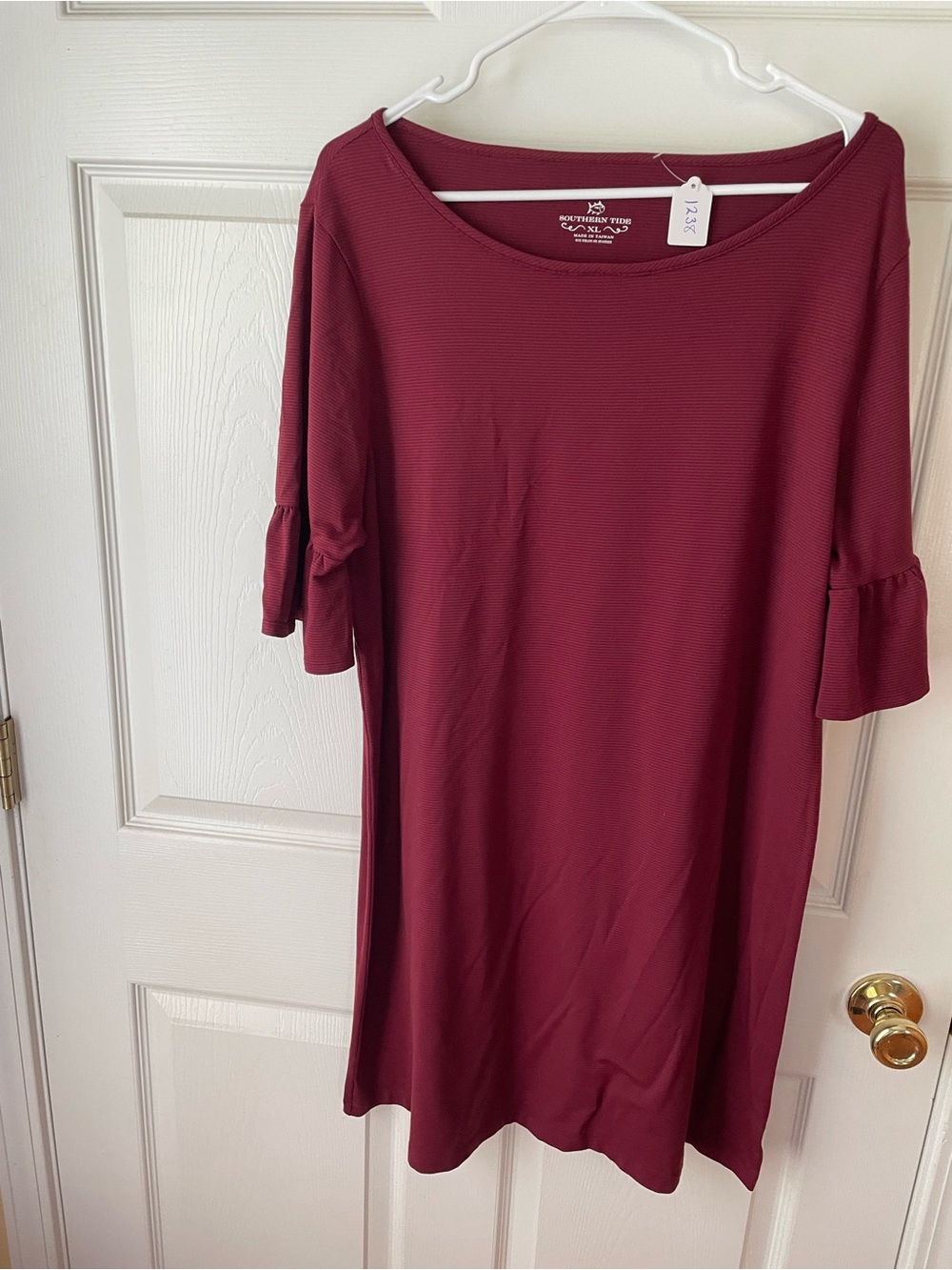 Southern Tide XL Burgundy Performance Shift Dress Ruffle Bell Sleeve Stretch